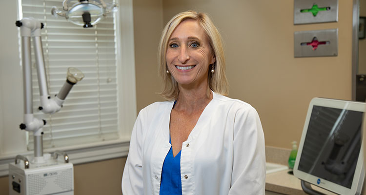 Dr. Shanni Reine-Mutch in a treatment room